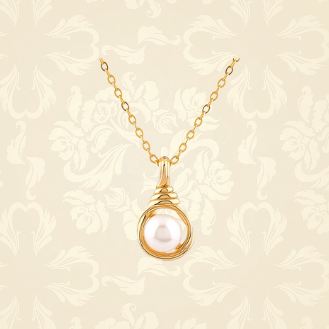 North Star Pearl Pendant Necklace