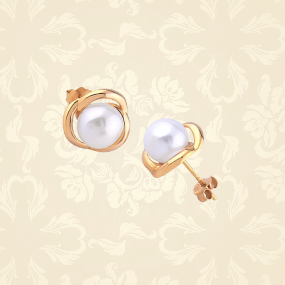 Susan Freshwater Pearl Stud Earrings