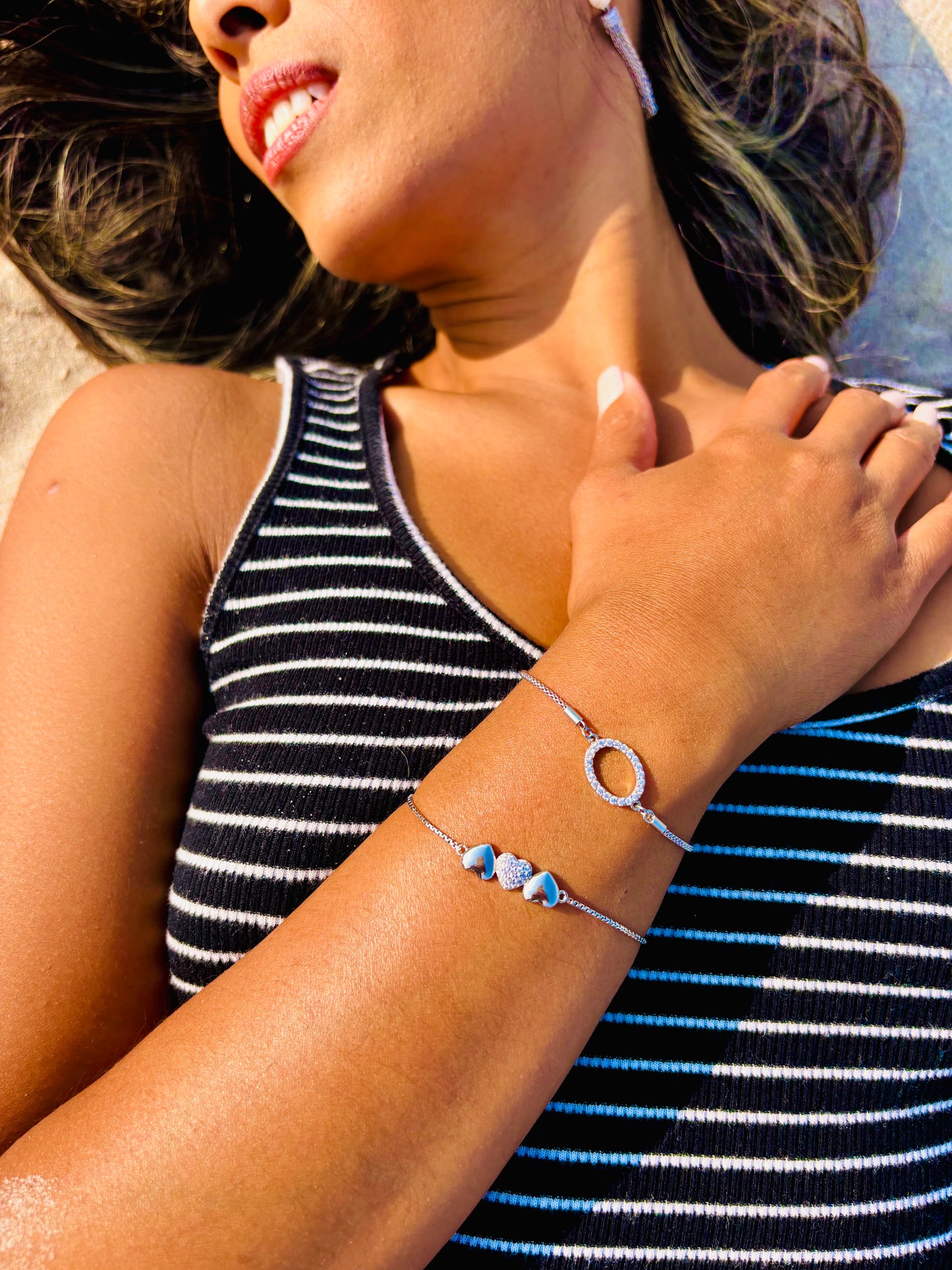 Olivia Bracelet - A Symbol of Connection and Clarity.