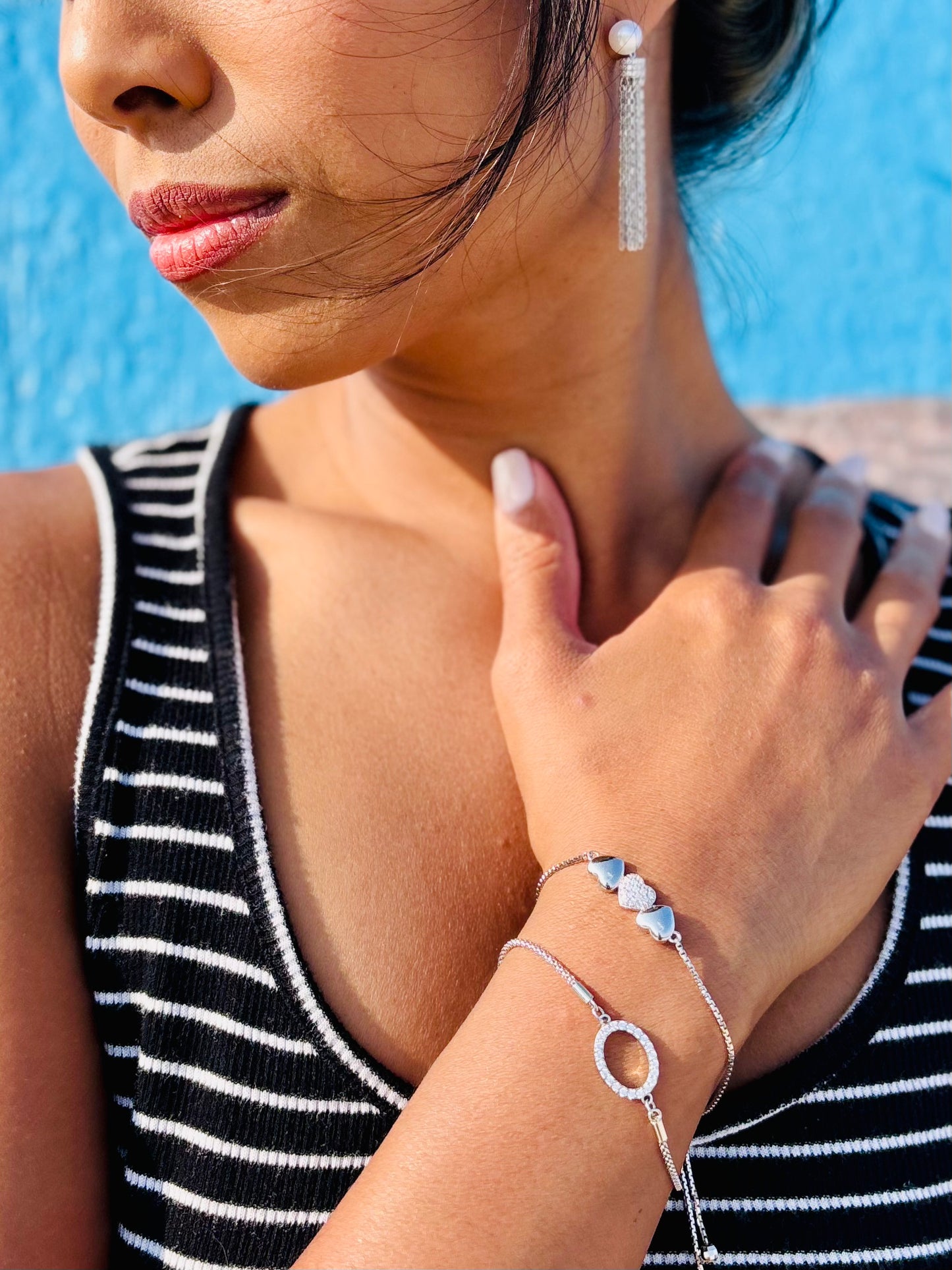 Olivia Bracelet - A Symbol of Connection and Clarity.