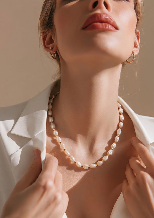 ELISA: Fresh Water Pearls & Gold Beaded Chain Necklace